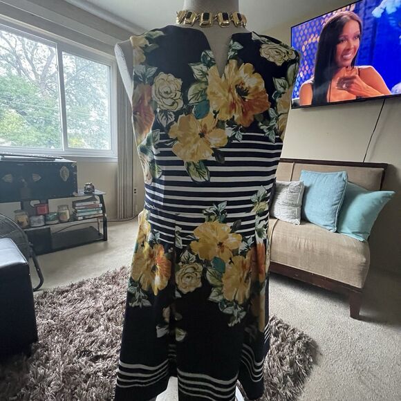 DB Estb 1962 Navy White Yellow Spring Summer Floral Striped Pleated Dress Sz 16 - Picture 7 of 15